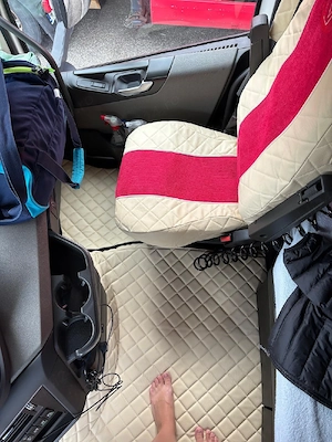 Vând huse din piele naturală ptr camion Volvo - imagine 3