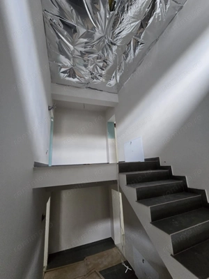 Apartament cu 4 camere 125 mp (4 garsoniere) la cheie + 60 mp pod - Busteni - imagine 25