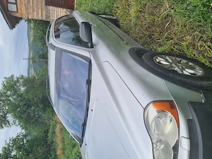 Mașină familială cu 7 locuri