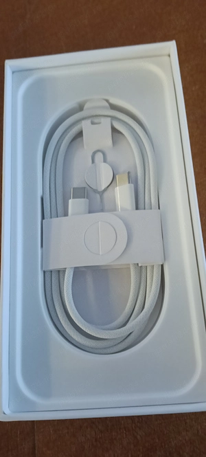 Replică iPhone 17 Pro Max  - imagine 4