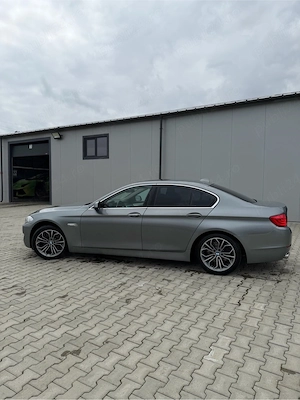 Bmw F10 520d, 242k km, 2 butoane - imagine 4
