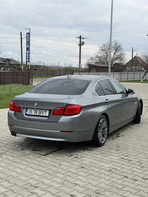 Bmw F10 520d, 242k km, 2 butoane - imagine 2
