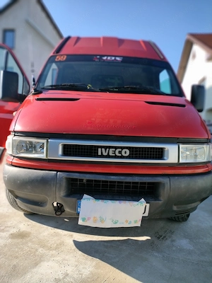 Vând Iveco daily 2,3 