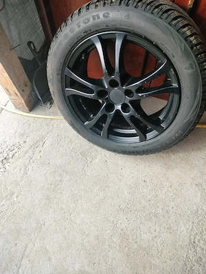 Vând jante cu anvelope noi  - imagine 4