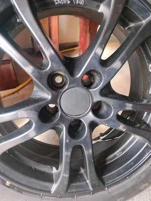 Vând jante cu anvelope noi  - imagine 2