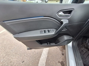 Renault Captur 2023 si 18000 km - imagine 8