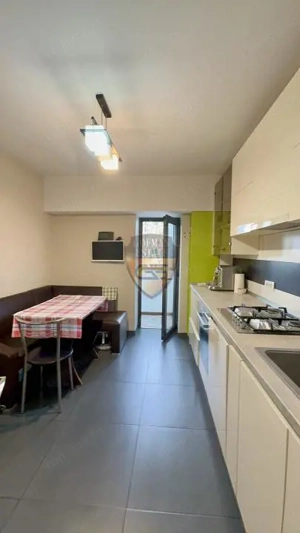3 camere, Faleza Nord, 84 mp, 2 bai, 2 balcoane, renovat, mobilat, etj 7/8, lift - imagine 7