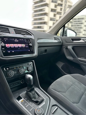 Volkswagen Tiguan 2.0 4x4 - imagine 4