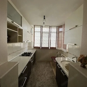 Apartament cu 3 camere în zona Eroii Revoluției - imagine 4