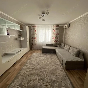 Apartament cu 3 camere în zona Eroii Revoluției