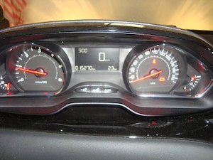 Peugeot 208 1.4 HDI cu 15.000 km - imagine 4