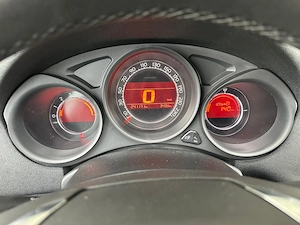 Citroen C4 1.6 Diesel 110 CP An 2012 - imagine 8