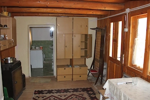 Casă de țară confortabilă de vânzare - imagine 2