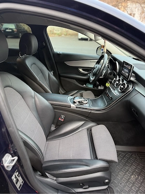 Mercedes C220d W205 - imagine 7