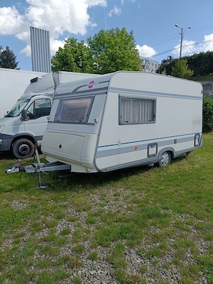 Vând rulota Bustner