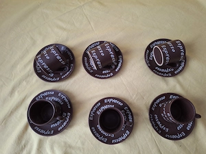 Set cescute cu farfurii din ceramica fina pentru espresso - pictate - imagine 5