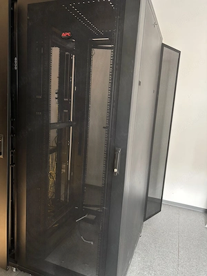 second hand :rack 42,caseta de pardoseala,corp de iluminat pentru tavan casetat 