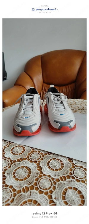 Adidași Nike Air Max 720