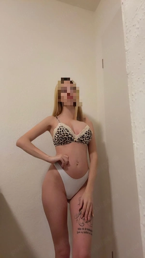 Nouo in oraș fac si deplasari  - imagine 1