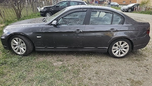 BMW seria 3  - imagine 3