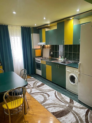 Apartament de închiriat 