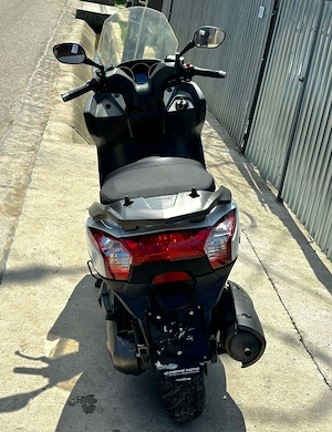 Vând sau schimb Maxi-Scuter kimco Downtown 300injecțion  - imagine 5