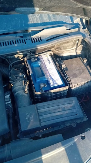 Volkswagen Touran - imagine 8