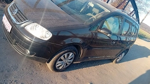 Volkswagen Touran - imagine 2