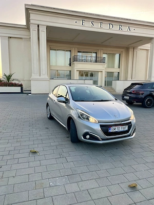 Peugeot 208 Benzina 2015 - imagine 2