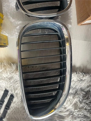 Grile radiator,manete schimbator.capace jante, buton pornire E60 E90  - imagine 9