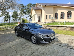 Peugeout 508 PureTech 130 ch EAT8 - Allure Pack