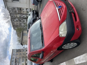 Logan 1.4 MPI 2007 - imagine 3