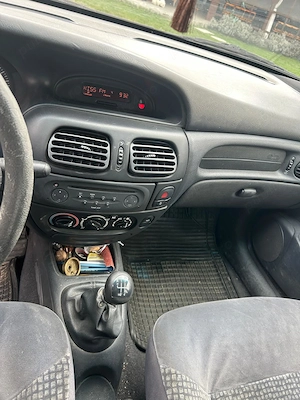 Renault Megane 2002 GPL - imagine 7