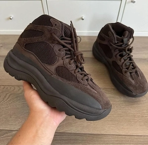 Pantofi Sport Adidas Yeezy Desert Boot Oil EG6463