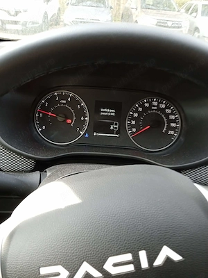 Dacia Logan Prestige  2024 1,0 cu 90 de cai - imagine 2