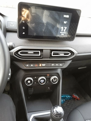 Dacia Logan Prestige  2024 1,0 cu 90 de cai - imagine 5