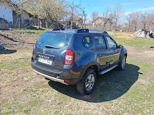 Dacia Duster Prestige 1,5 dci an 2014 - imagine 2