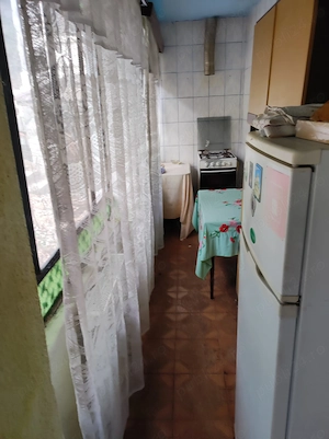 Vand ap. in casa curte