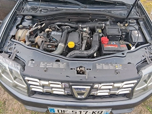 Dacia Duster Prestige 1,5 dci an 2014 - imagine 9