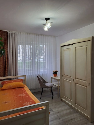 Inchiriez Apartament 3 Camere Central  - imagine 6