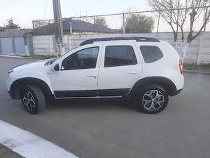 Dacia Duster  - imagine 3