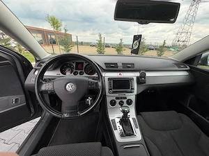 VW Passat Break B6 2.0 TDI DSG,2008 - imagine 8