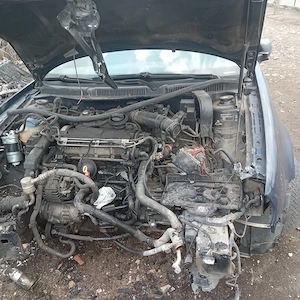 Dezmembrez  golf 4 cod motor axr - imagine 2