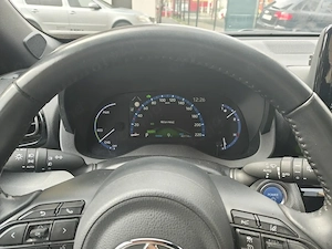 Vand Toyota Yaris Cross 2023 - Dynamic - imagine 2