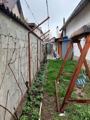 vând casă sau schimb cu apartament plus diferența  - imagine 3