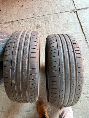 Vand cauciucuri 225/45/18 vara - imagine 2