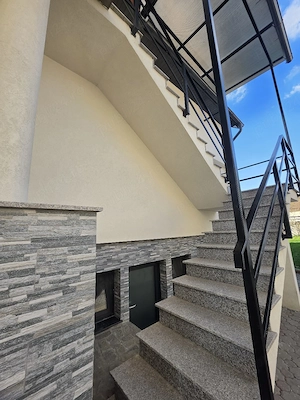 vand apartament 115mp la casa, ETAJ 1, spatios, modern si in zona liniștită. - imagine 9