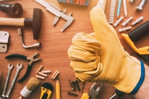 Ai Nevoie De Ajutor? (electric, mecanic, sanitar)