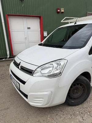 Citroen Berlingo 1.6 Diesel   2017   Echipată complet - imagine 2