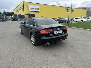 Vand audi A4 B8 2009 - imagine 3